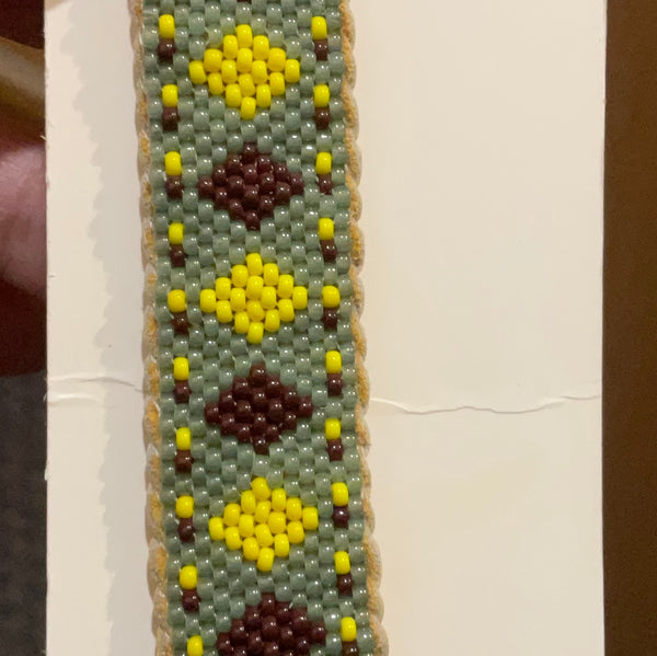 Beaded Bracelet with Clip