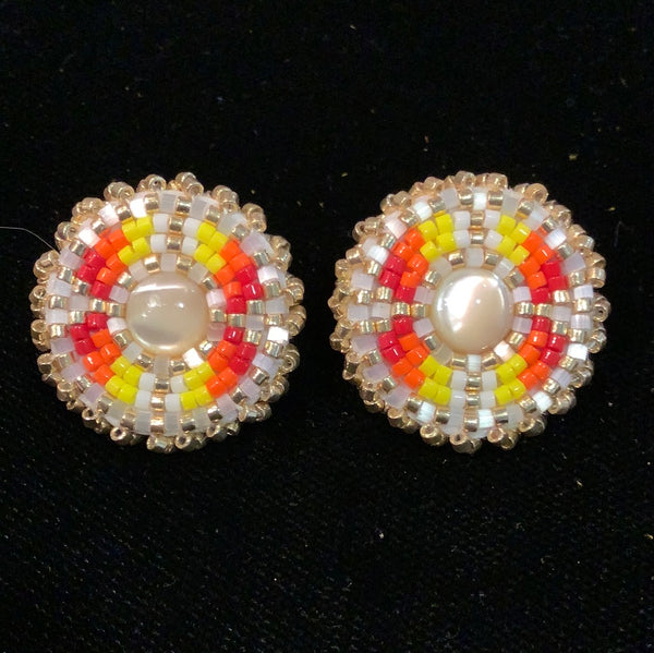 Sew on pearl centre studs